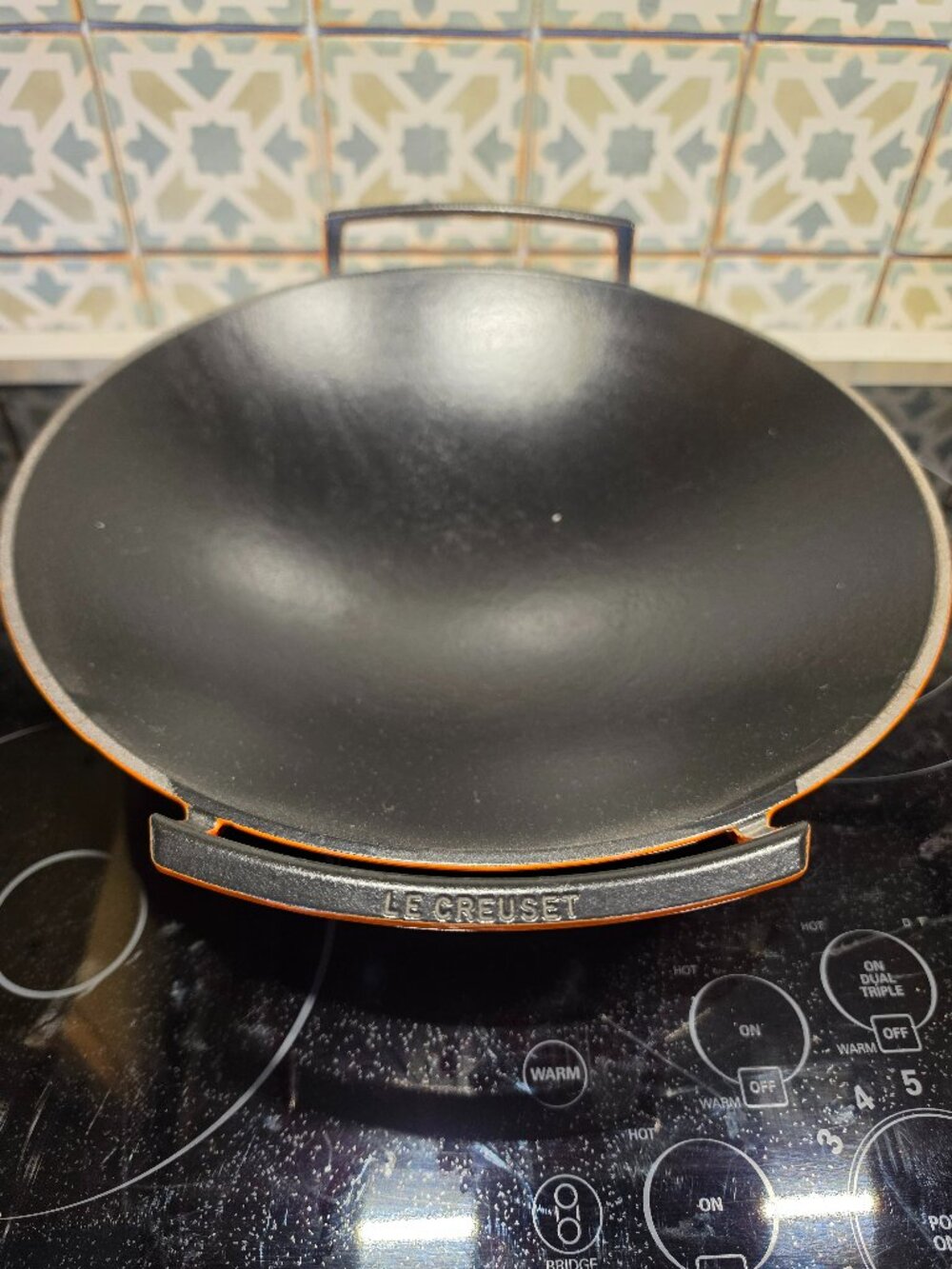 Le Creuset Flame Wok with Lid — Excellent Shape